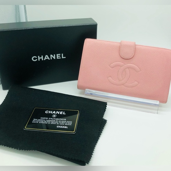🩷 Chanel Timeless CC Snap Closure Flap Kisslock Long Continental Wallet Leather - Picture 1 of 16